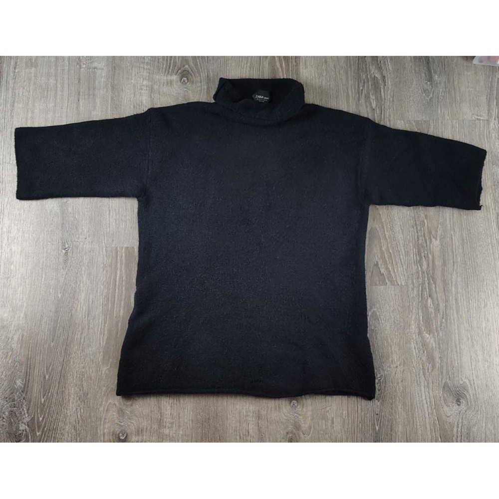 Zara Knit Small Women's Turtle Neck Black Sweater Half Sleeve Italy Italian Yarn